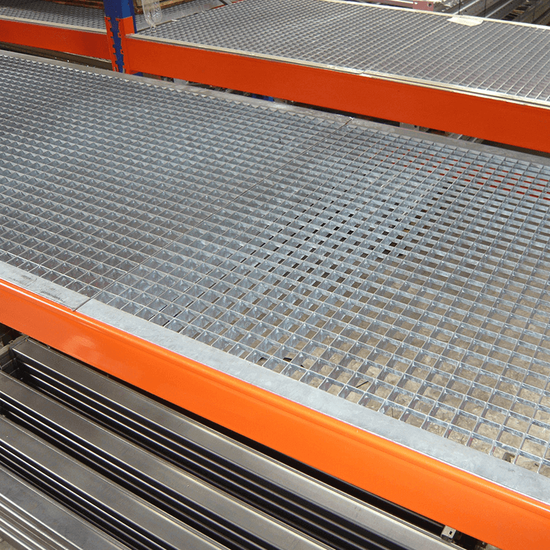 Plateau caillebotis pressé galva pour rack à palette